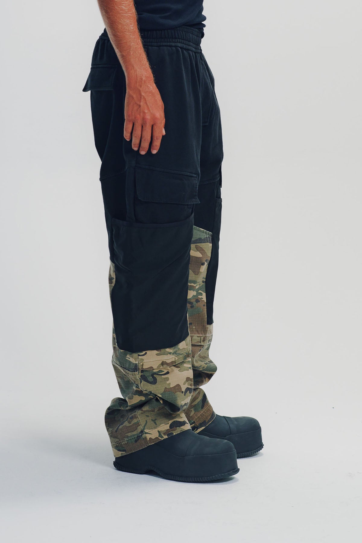 MATTHEW M. WILLIAMS | Camo Cargo 1/2 Sweatpant