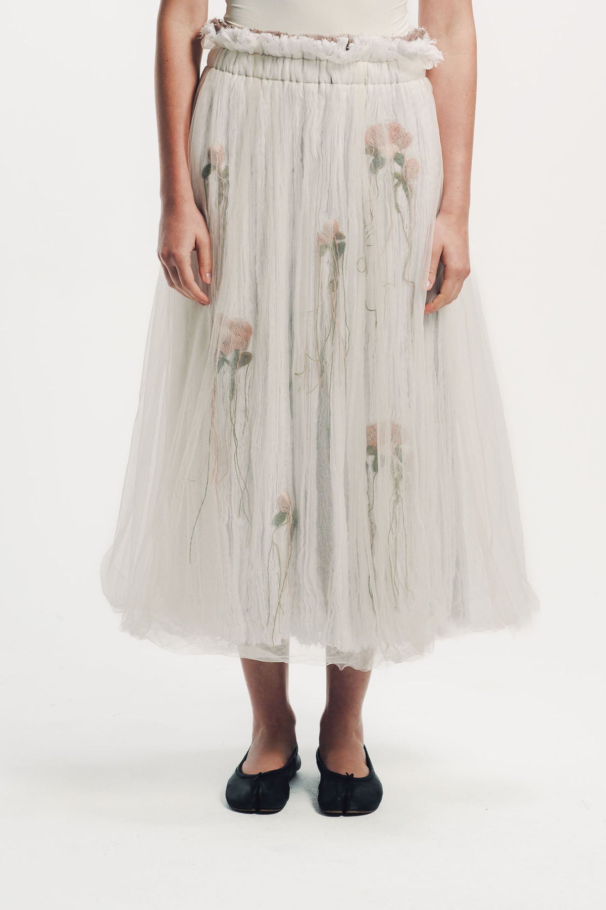 Caroline Hu | Flower Embroidered Pleated Skirt