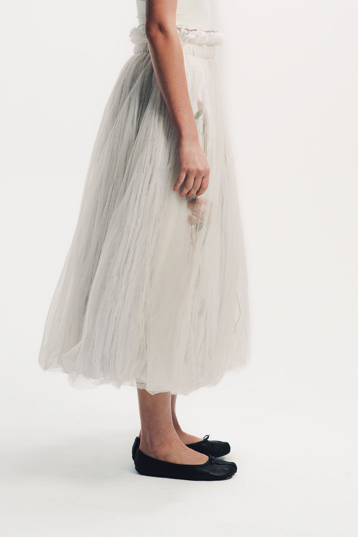 Caroline Hu | Flower Embroidered Pleated Skirt