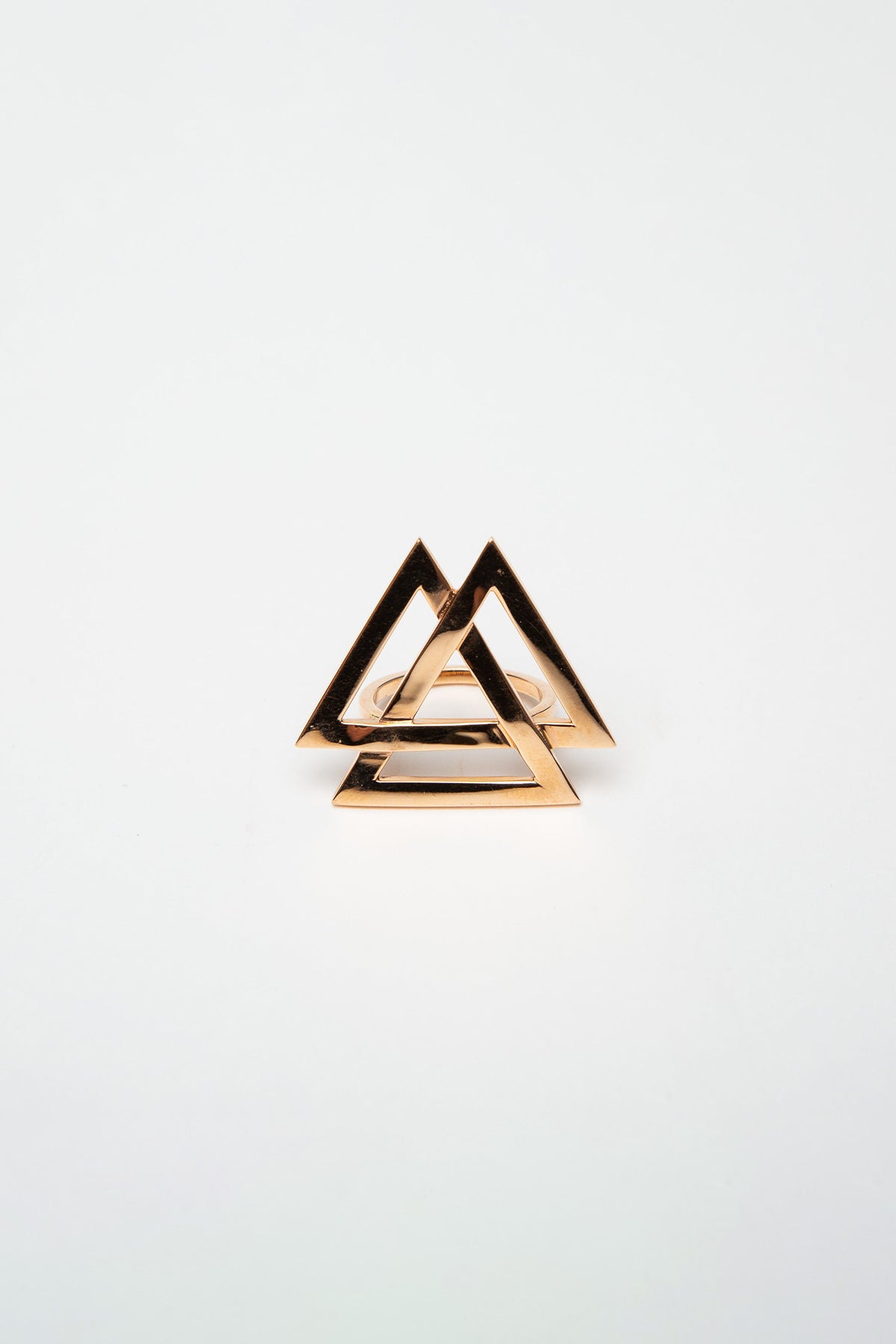 SARAH JANE WILDE | BLACK STAR TRIPLE TRIANGLE RING