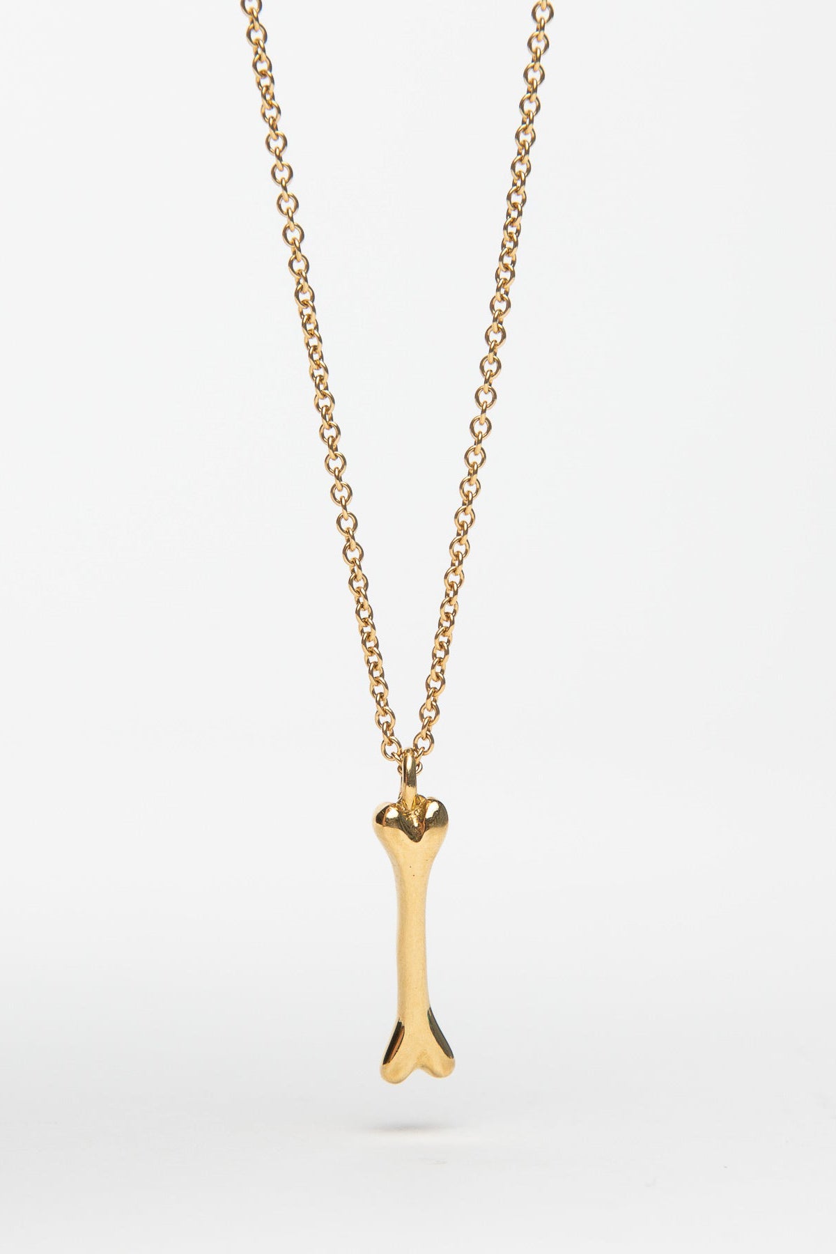 SARAH JANE WILDE | GOLD DOG BONE NECKLACE