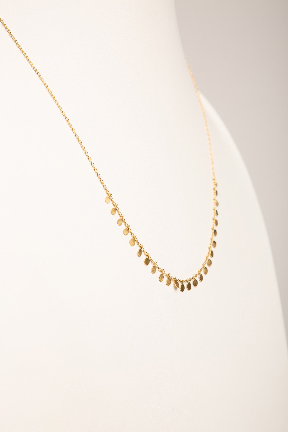 SIA TAYLOR | MEDIUM DOTS GOLD NECKLACE - MAXFIELD LA