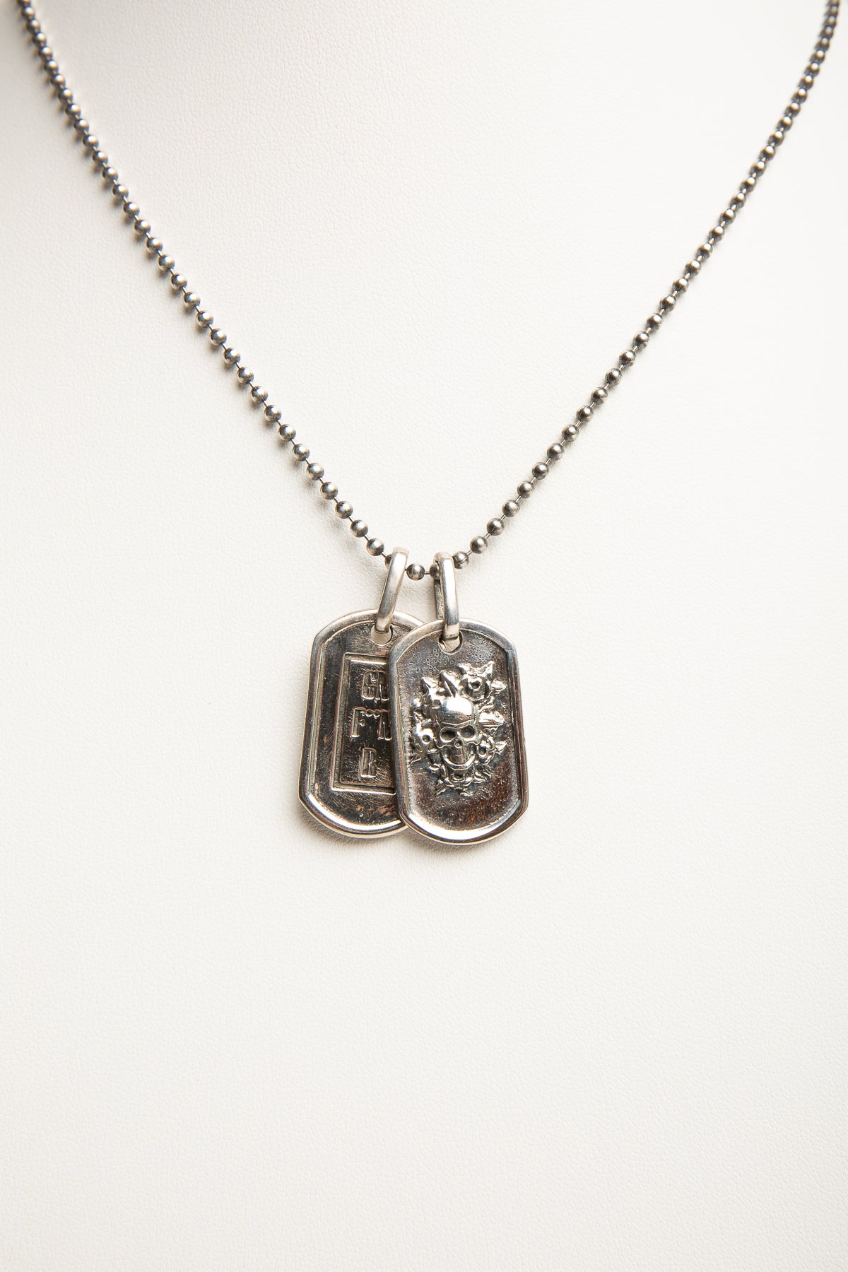 KELLY COLE | GUNS N' ROSES SKULL DOG TAGS - MAXFIELD LA