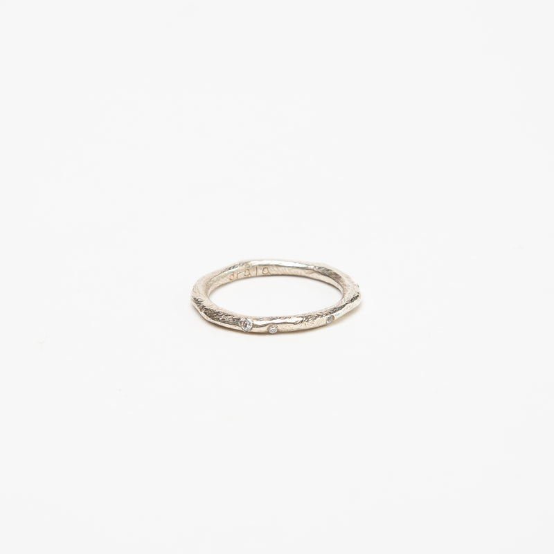 J & F | DRALA DIAMOND THIN RING