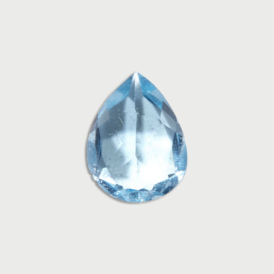 LOQUET LONDON | PALE BLUE AQUAMARINE STONE - MAXFIELD LA