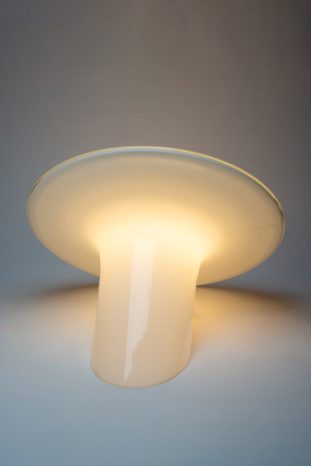 MAXFIELD PRIVATE COLLECTION | MURANO GLASS TABLE LAMP