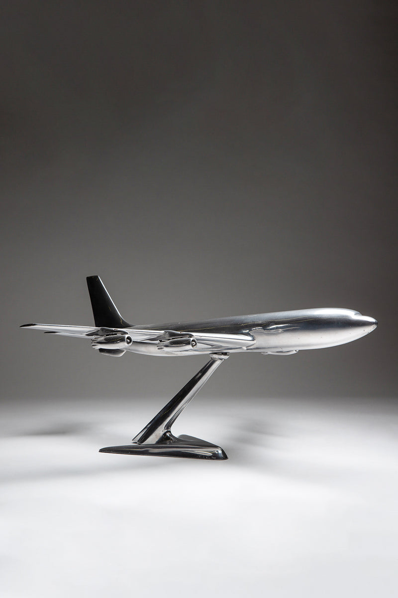 MAXFIELD COLLECTION | ROYAL AIR FORCE 707 MODEL AIRPLANE
