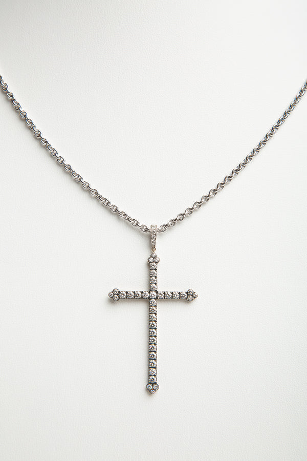 MAXFIELD PRIVATE COLLECTION | DIAMOND CROSS NECKLACE