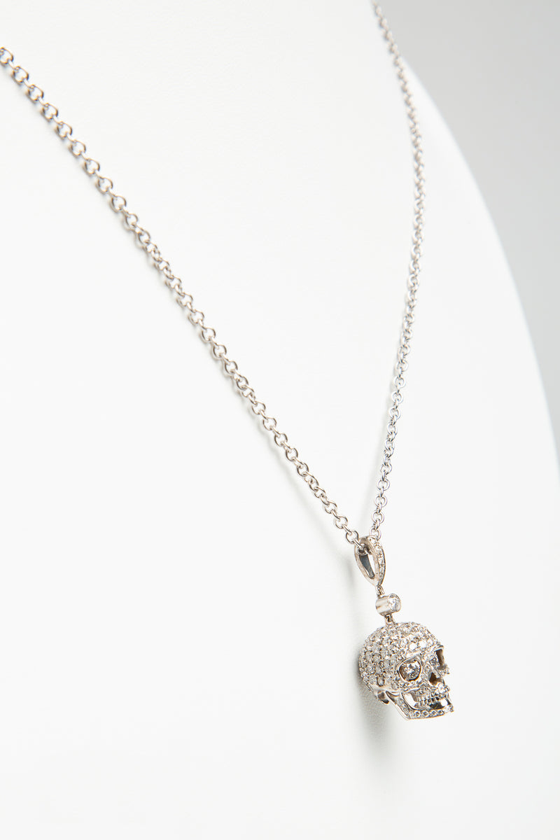MAXFIELD PRIVATE COLLECTION | DIAMOND SKULL PENDANT