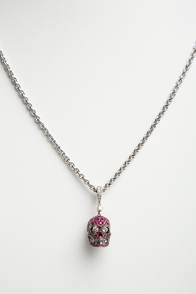 MAXFIELD PRIVATE COLLECTION | RUBY SKULL PENDANT NECKLACE