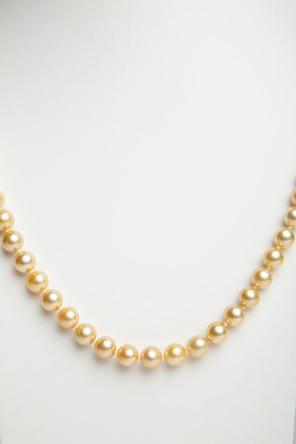 MAXFIELD PRIVATE COLLECTION | 9-10MM ROUND PEARL NECKLACE