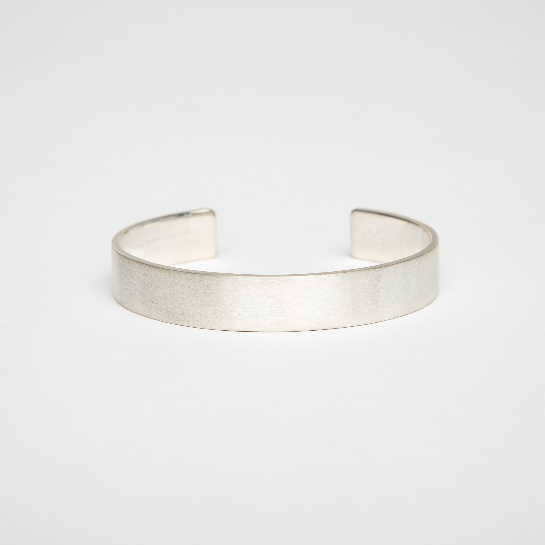LE GRAMME | 33G BRUSHED SILVER RIBBON CUFF BRACELET - MAXFIELD LA