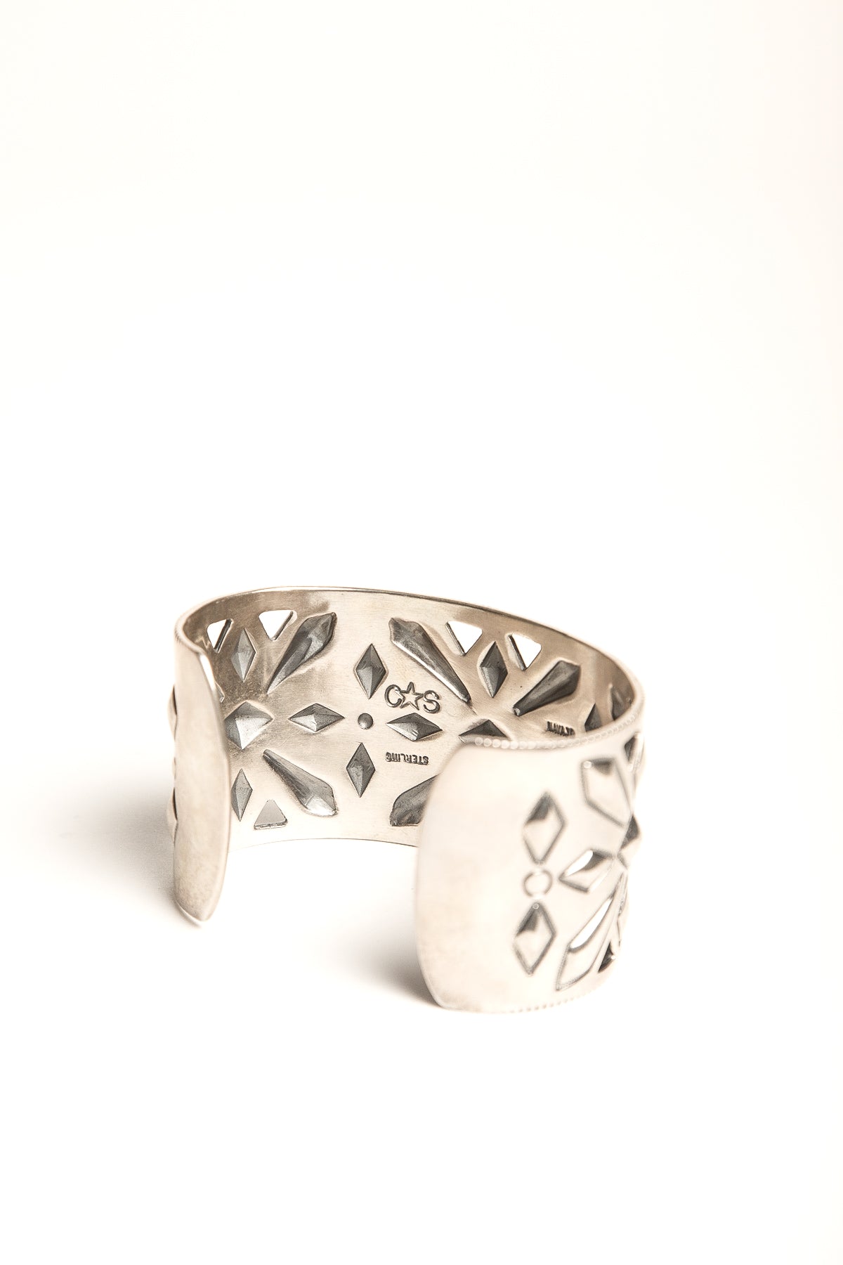 CODY SANDERSON | BUTTERFLY CUFF - MAXFIELD LA