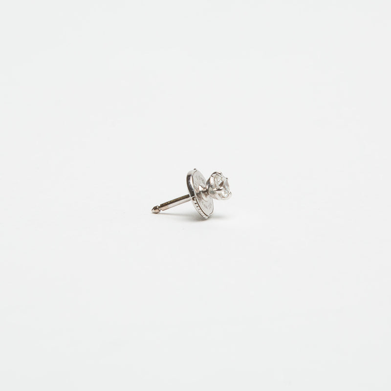 YVONNE LEON | SINGLE DIAMOND STUD EARRING