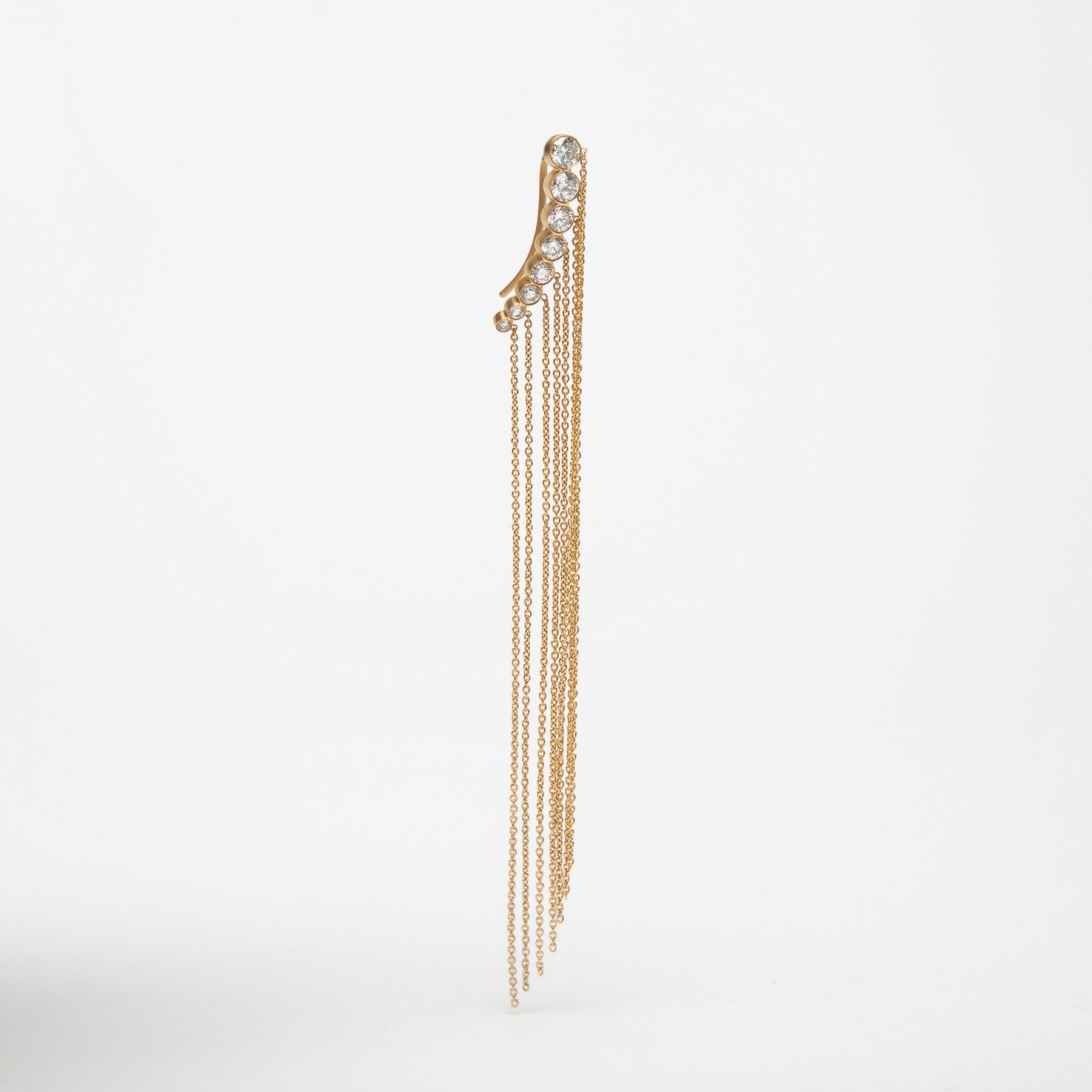 SOPHIE BILLE BRAHE | GOLD CHAIN FRINGE DIAMOND EAR CLIMBER