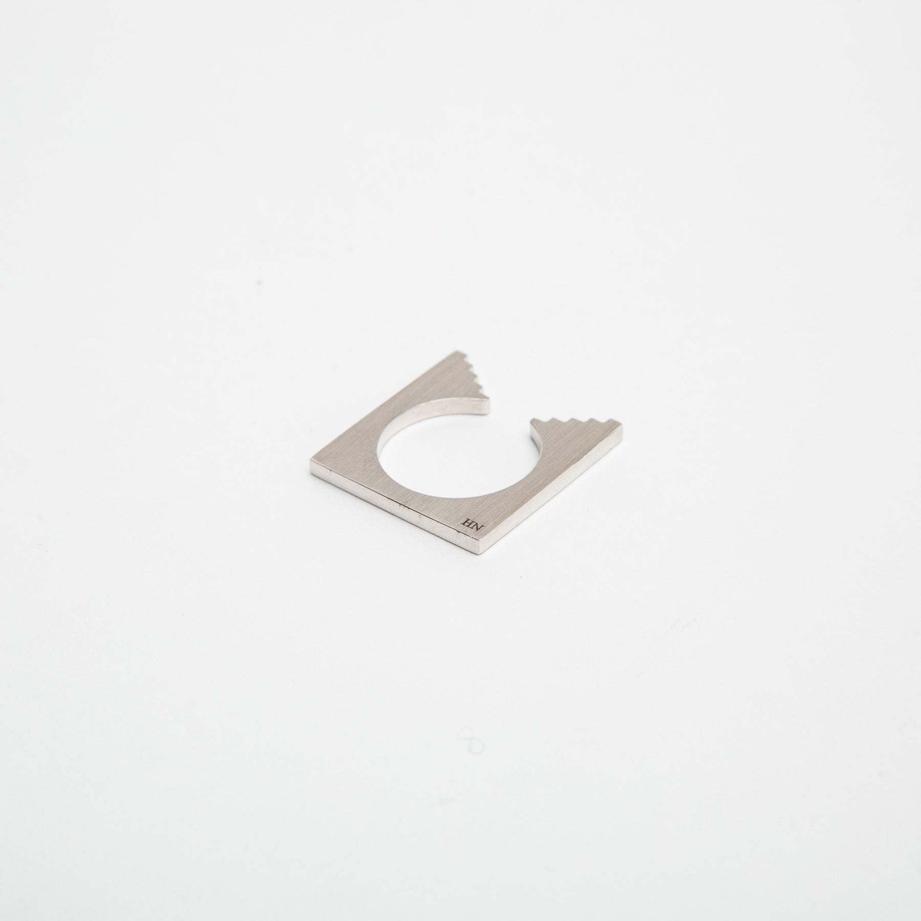 HADAR NORNBERG | TIER OPEN EDGE DIAMOND RING - MAXFIELD LA