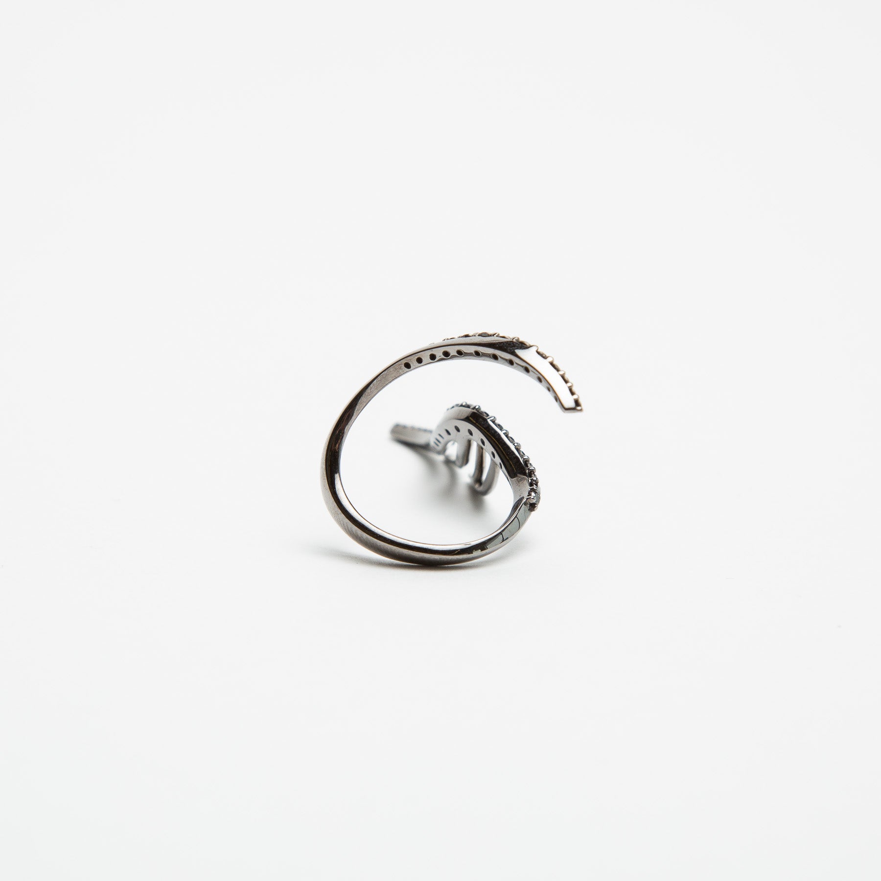 CRISTINA ORTIZ | BLACK DIAMOND WINGED RING - MAXFIELD LA
