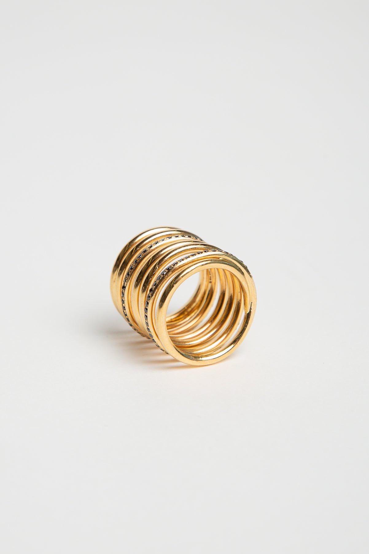 JOANNE FISKE | BLACK DIAMOND SPIRAL RING - MAXFIELD LA