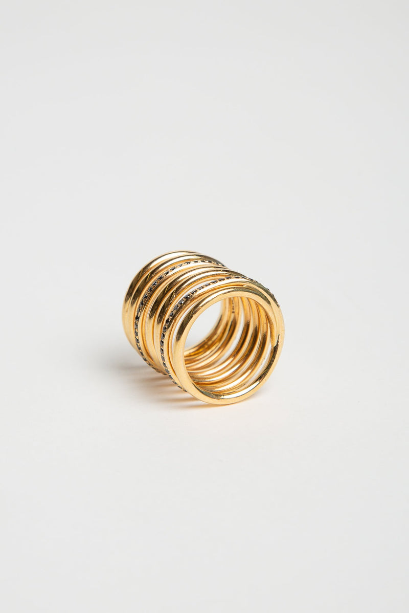 JOANNE FISKE | BLACK DIAMOND SPIRAL RING