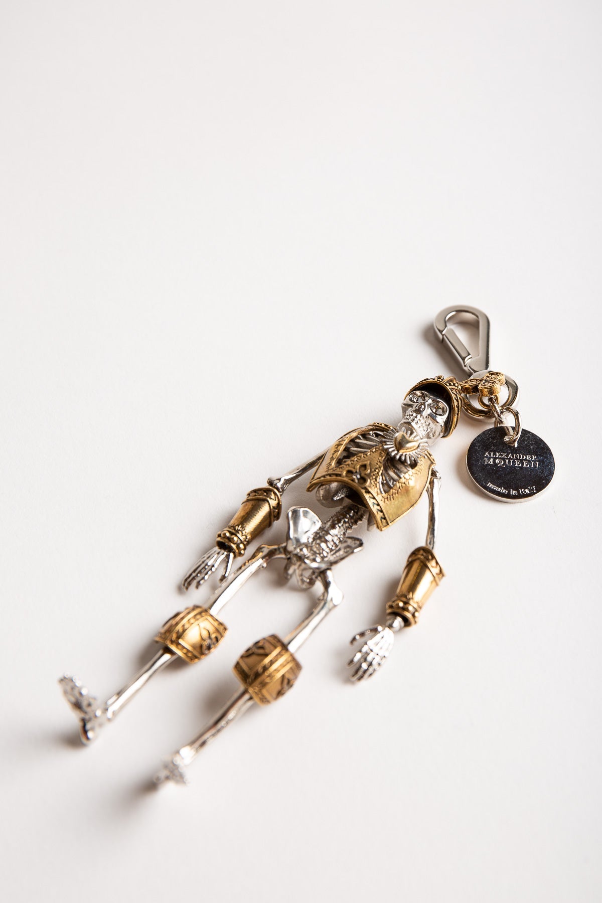 ALEXANDER MCQUEEN | GOLD SKELETON ARMOUR KEYRING