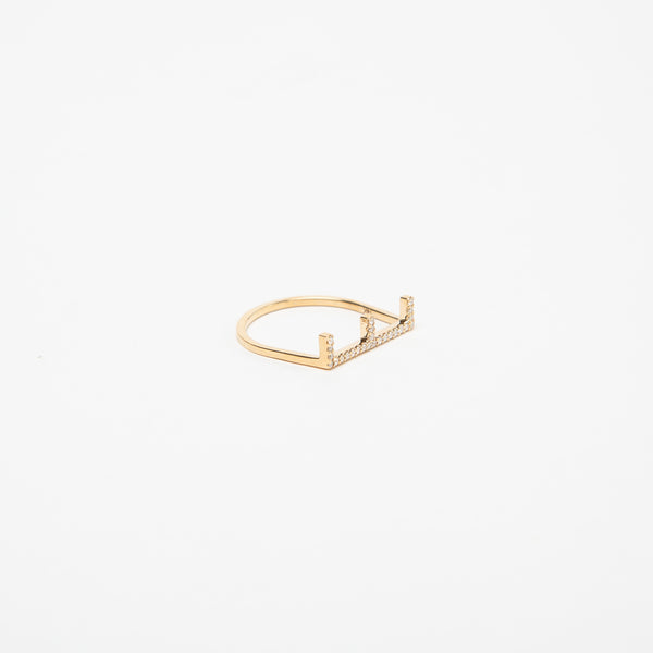 KWIT | LETTER E DIAMOND RING