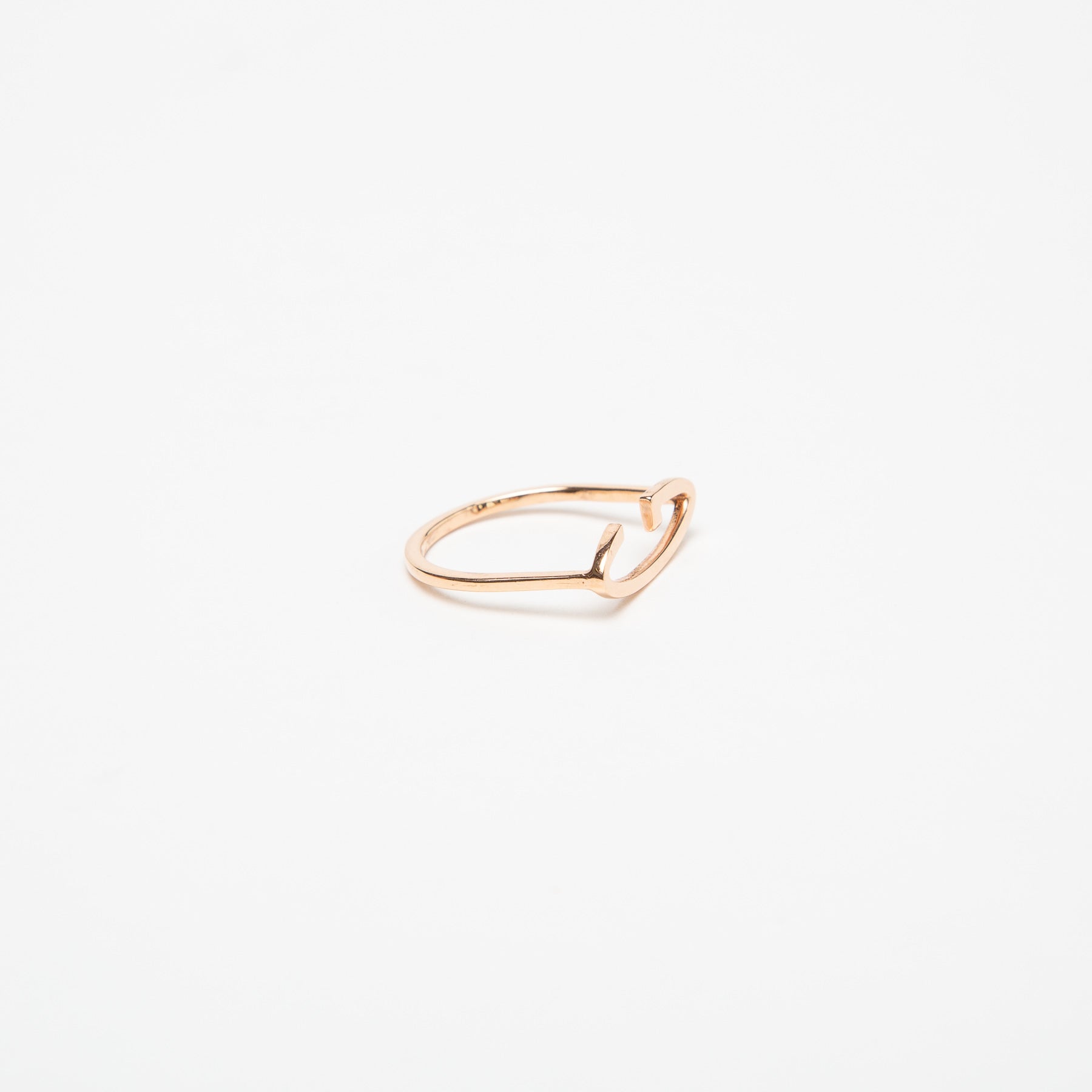 KWIT | 14K GOLD LETTER G RING