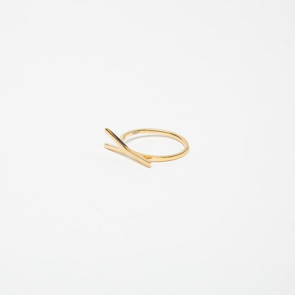 KWIT | 14K GOLD LETTER Y RING