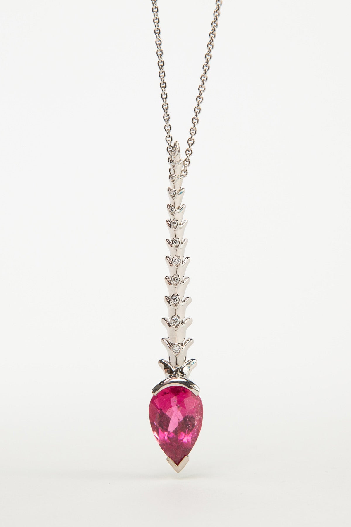 SHAUN LEANE | RUBELITE SPINE DIAMOND NECKLACE - MAXFIELD LA