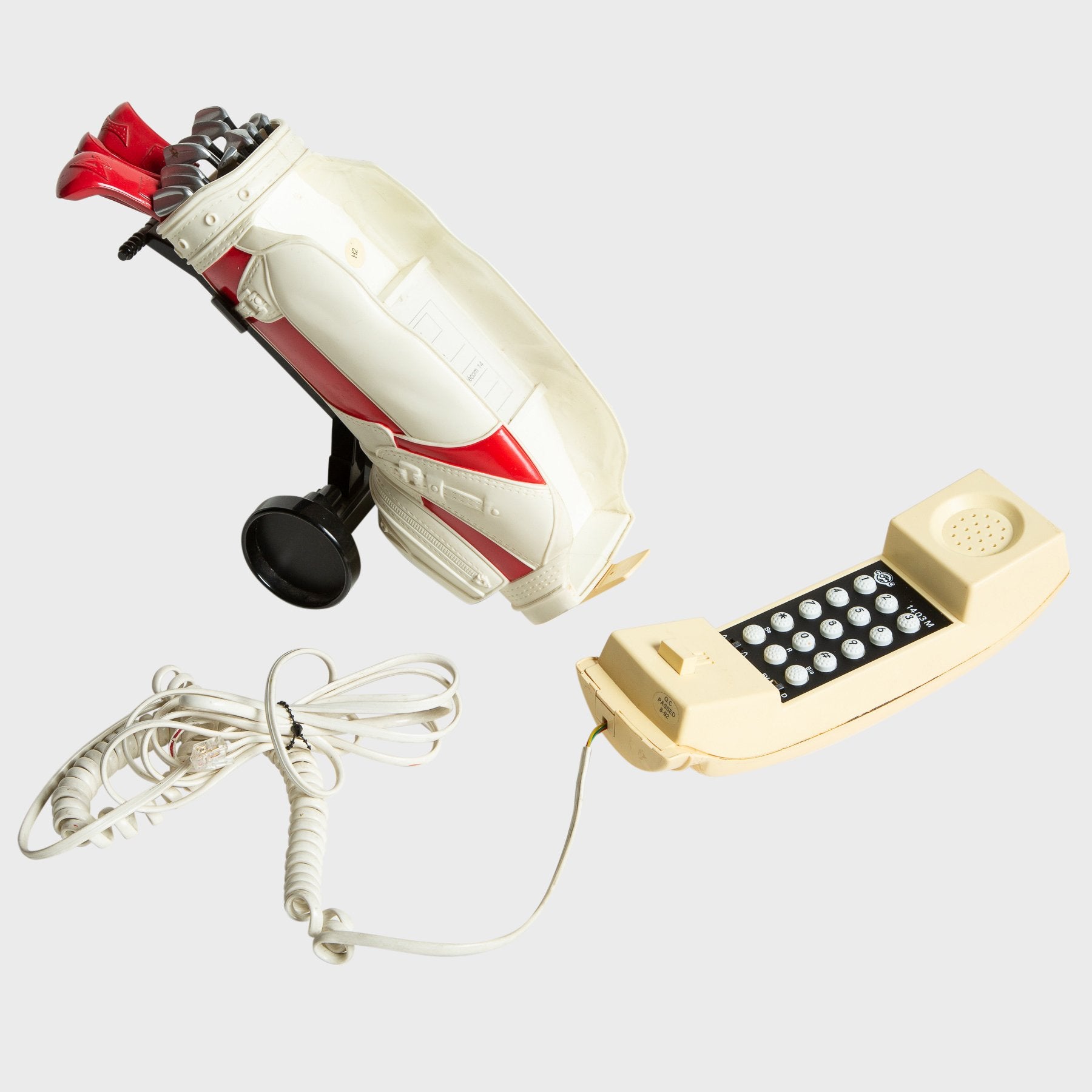 MAXFIELD PRIVATE COLLECTION | 1980'S RED GOLF MOTIF PHONE