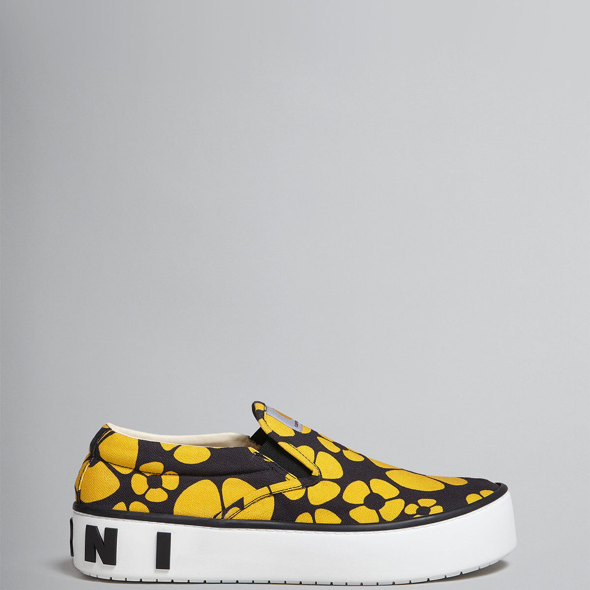 262332-23748-Marni-Carhartt- 