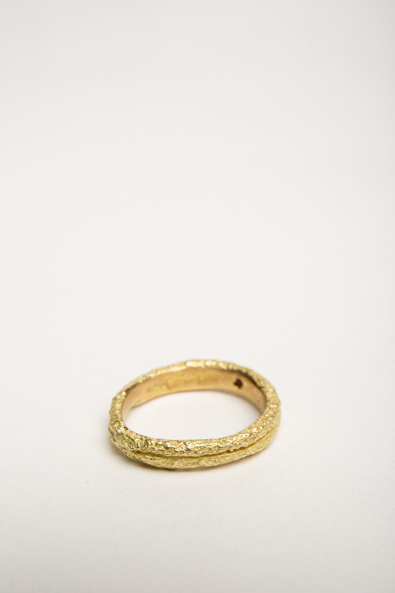 BOAZ KASHI | 18K GOLD DOUBLE BAND DIAMOND RING