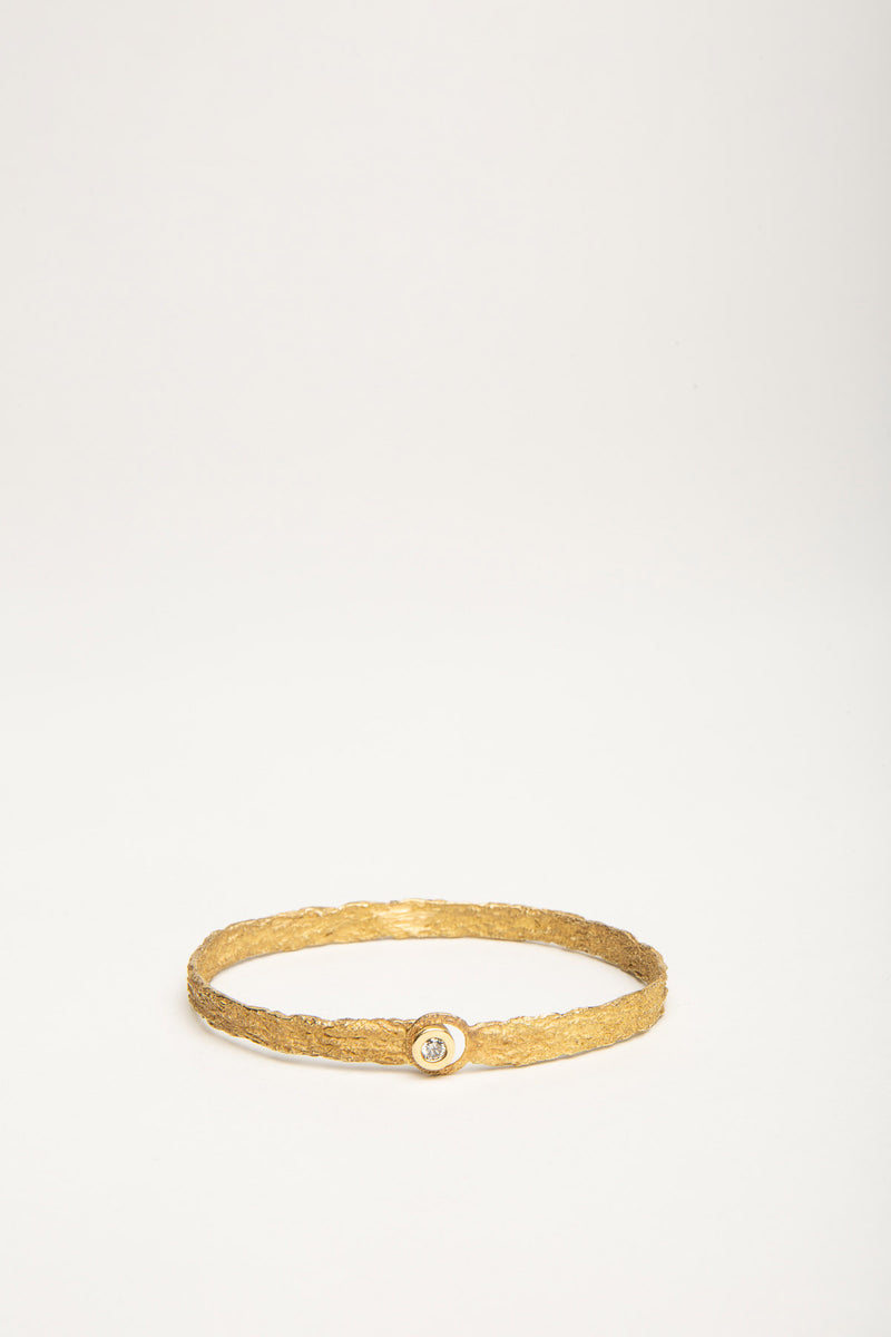 BOAZ KASHI | 18K HAMMERED GOLD DIAMOND BRACELET