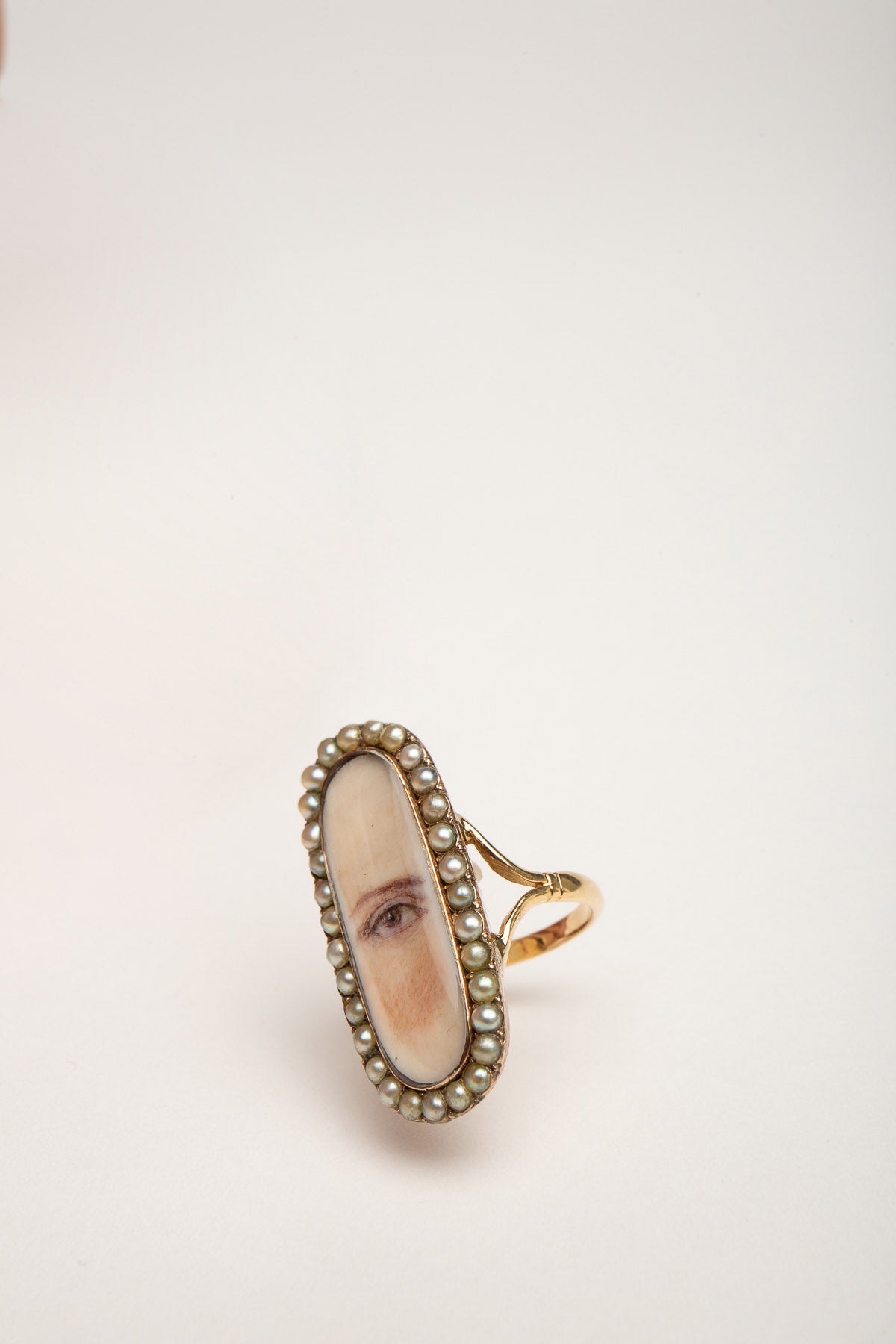 MAXFIELD PRIVATE COLLECTION | 1800'S PAINTED LONG OVAL EYE PEARL RING