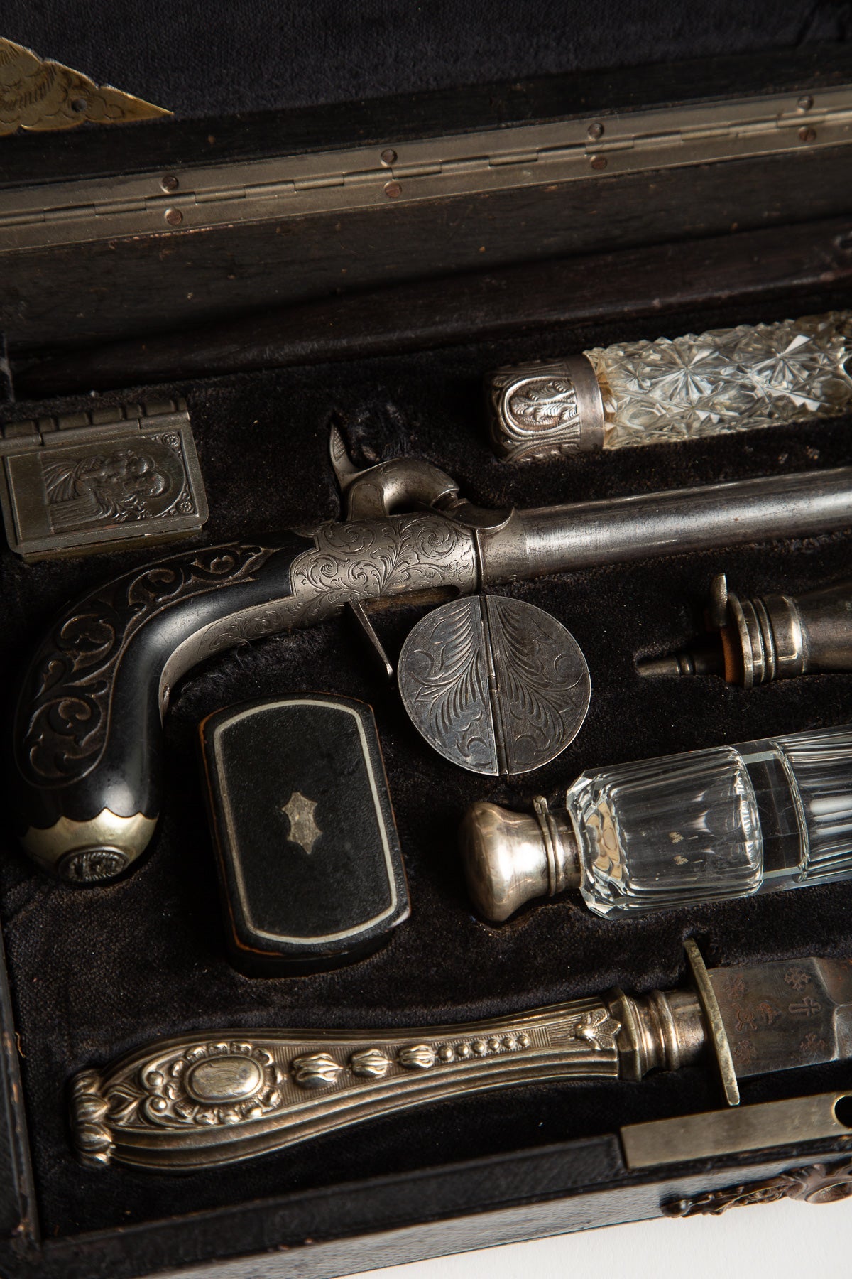 MAXFIELD PRIVATE COLLECTION | VINTAGE 1850'S VAMPIRE SLAYER KIT